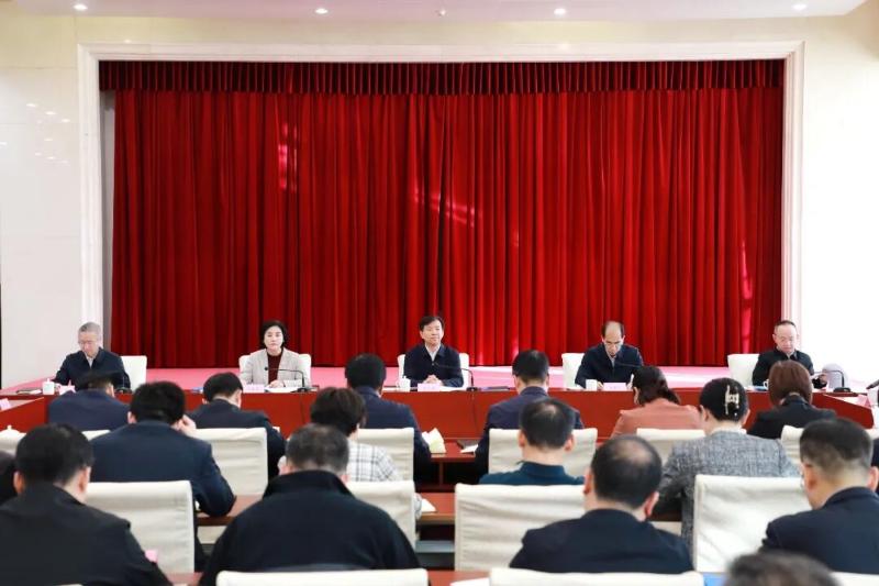 国家信访局党组理论学习中心组开展2025年度民主生活会前专题学习